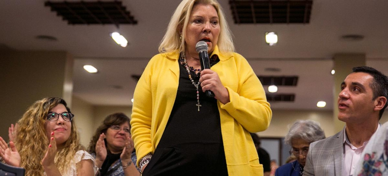 Carrió: votar facultades delegadas es un horror constitucional y una traición a la patria