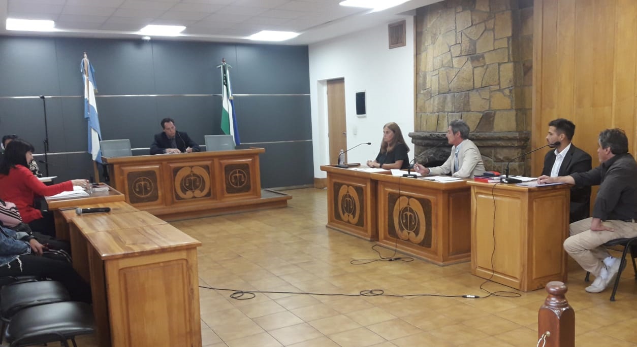 Predio Consejo de Educación en Bariloche: confirmaron el desalojo de los ocupantes