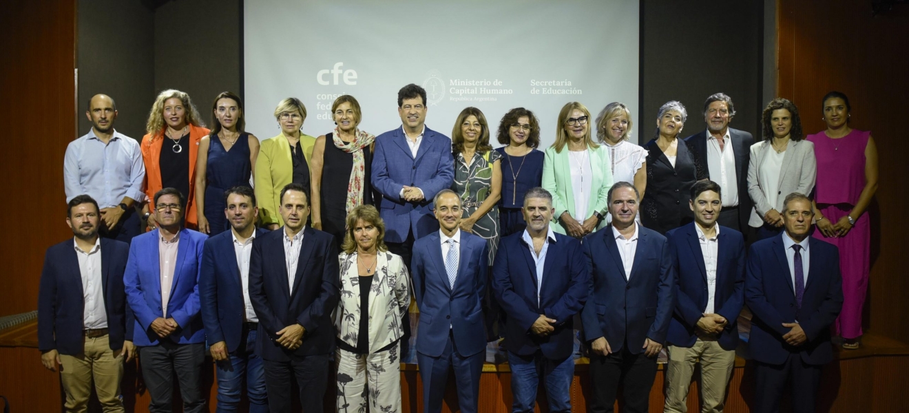 Neuquén participó de la 1era reunión anual del Consejo Federal de Educación en CABA