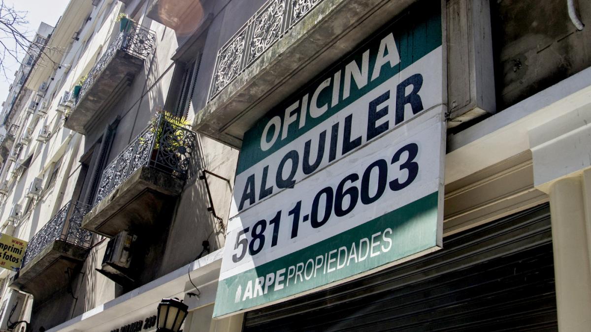 Asociación de inquilinos niega que hayan bajado los precios de los alquileres