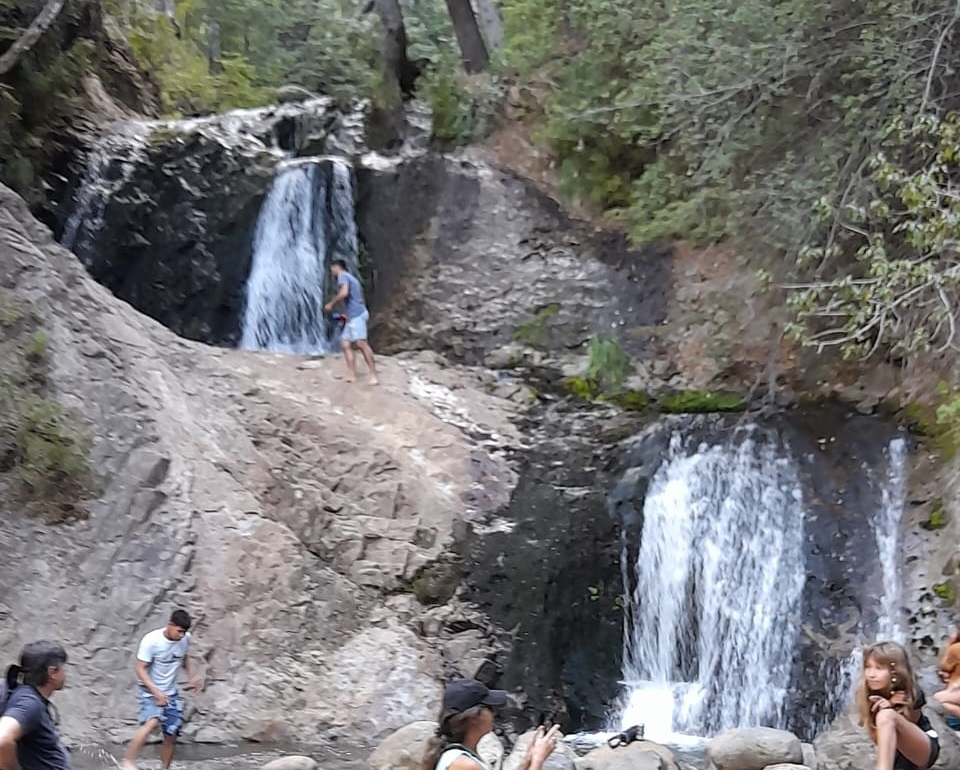 Bariloche: mal comportamiento de algunos visitantes en Lago Gutiérrez