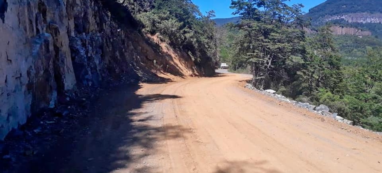 Bariloche: cierran los caminos de montaña por alerta de fuertes vientos