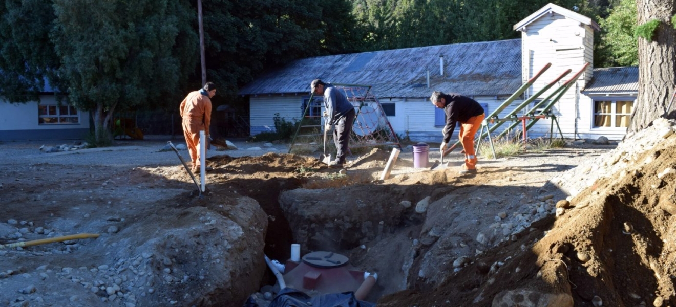 El Municipio colabora con obras para escuelas de Bariloche