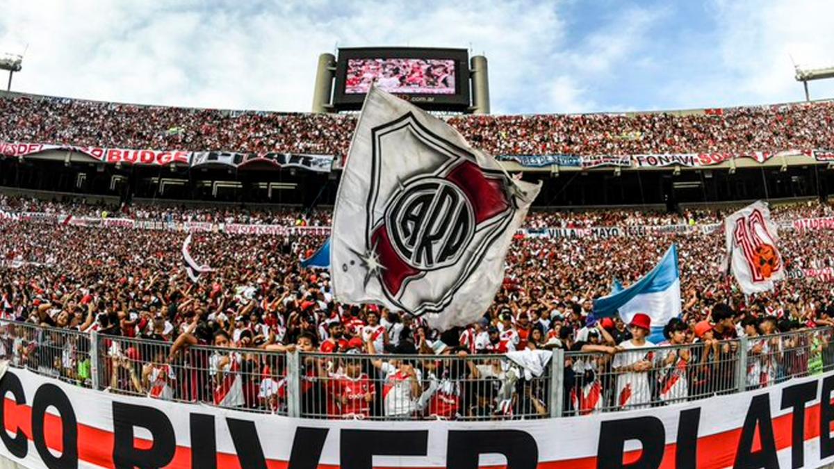 River comenzó a vender las entradas del Superclásico a socios sin abonos