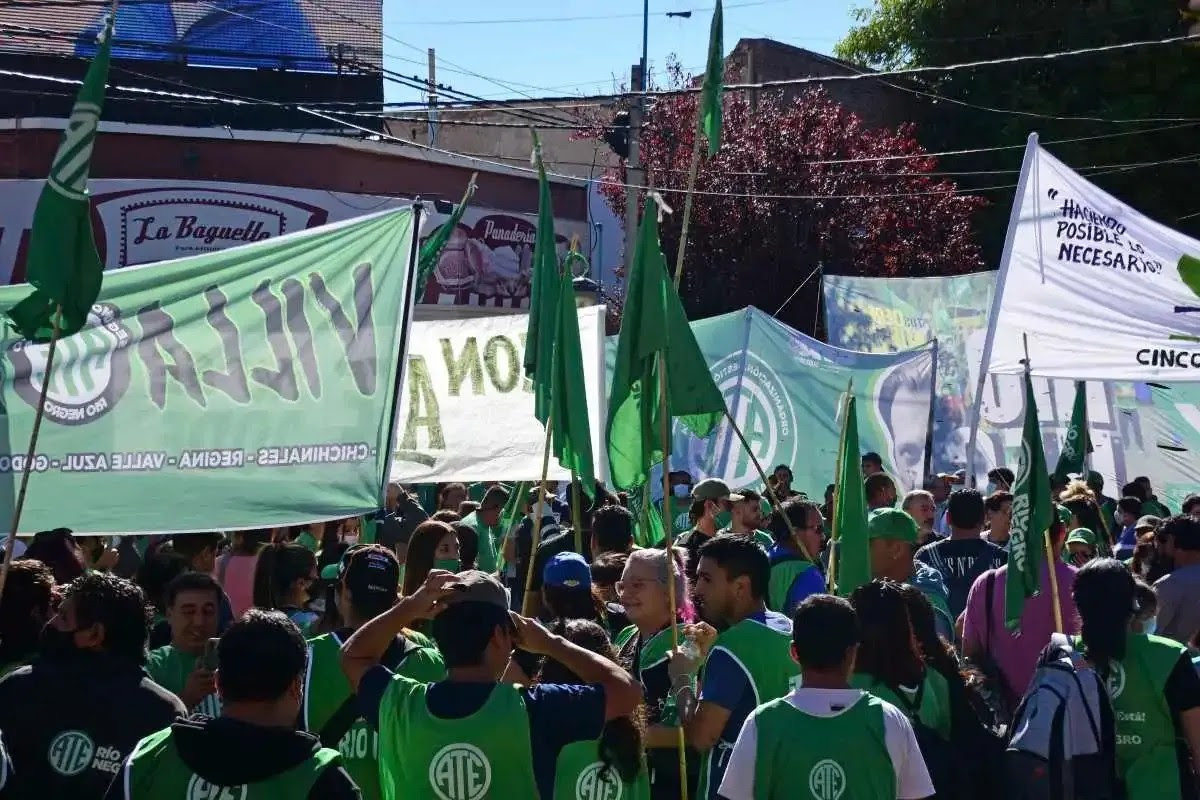 Lunes 26: ATE Río Negro adhiere al paro nacional con movilizaciones y protestas