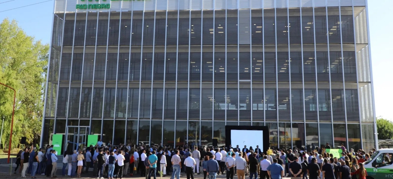 (((video))) Río Negro inauguró su primer edificio público sustentable