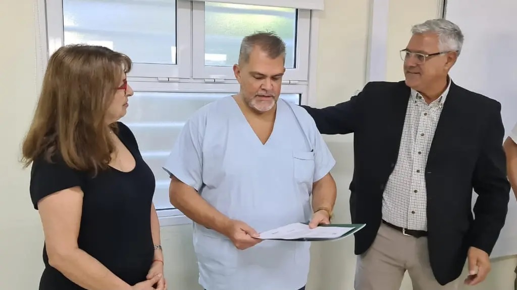 Con fuerte respaldo, asumió el nuevo Director del hospital de Jacobacci