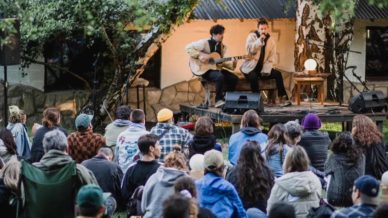 Música, gastronomía y naturaleza convergen al pie de la montaña