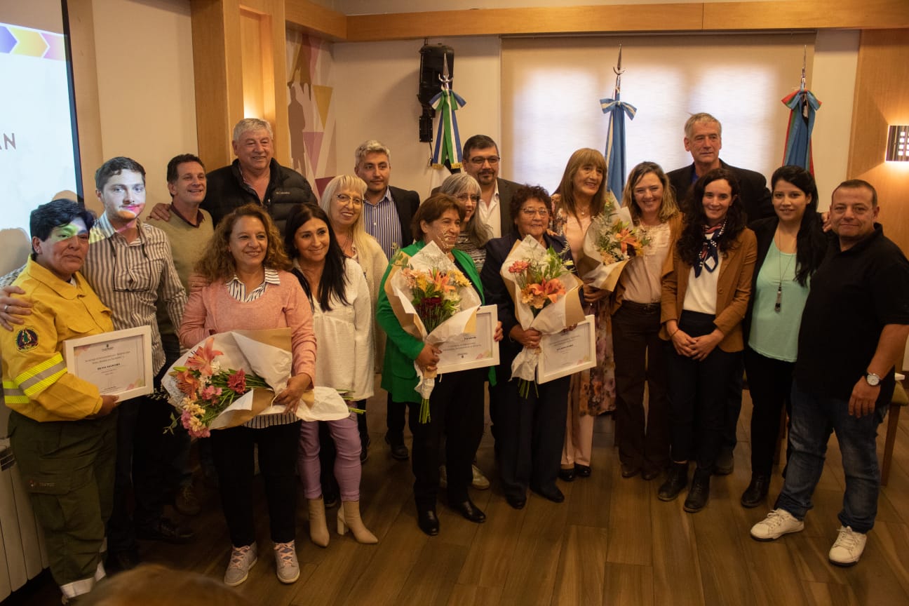 El Intendente participó del homenaje del Concejo Bariloche a Mujeres que dejan huella