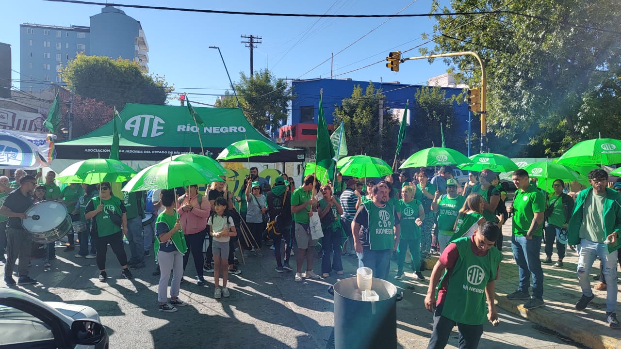 ATE Río Negro paró en rechazo a políticas de ajuste y demandó urgente aumento salarial