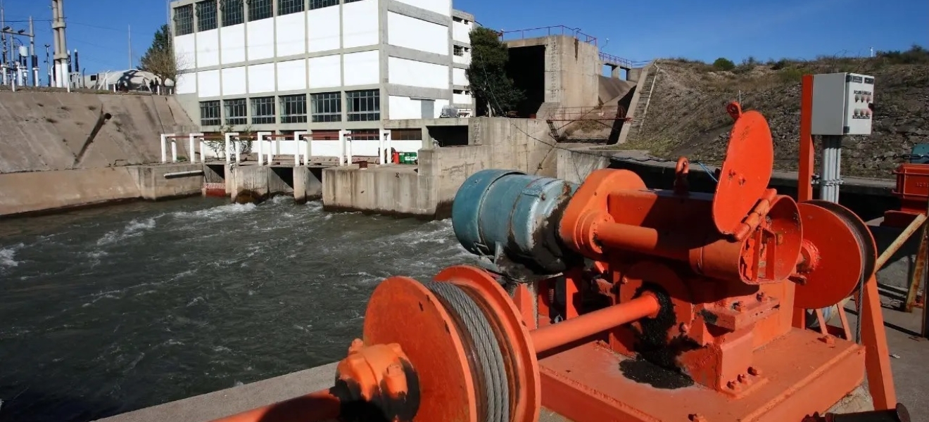 Río Negro se planta con hidroeléctricas y pide manejo compartido a Nación