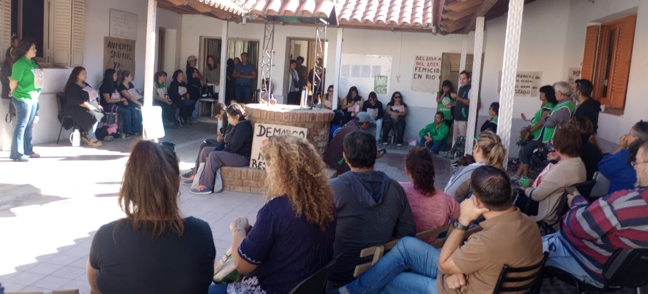 Río Negro: asambleas en SENAF, estado de alerta y movilización