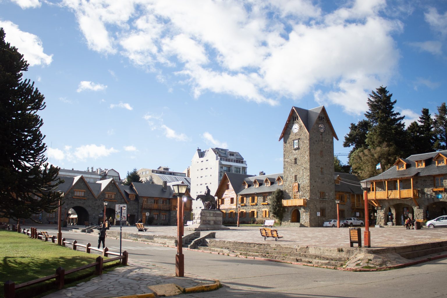 Bariloche: Invitan a festejar los 84 años del Centro Cívico este domingo