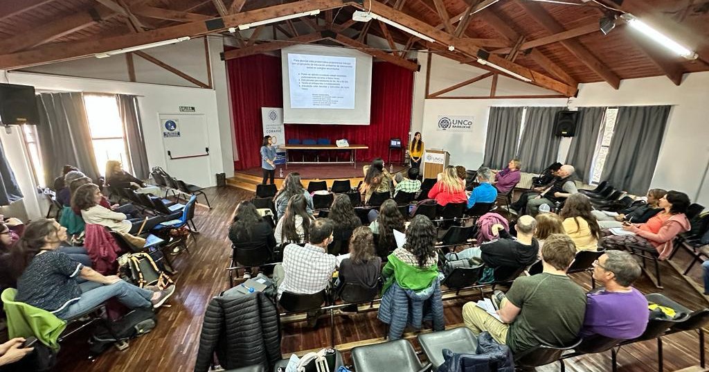 Bariloche: Entrega de certificados de la Diplomatura en Educación Ambiental