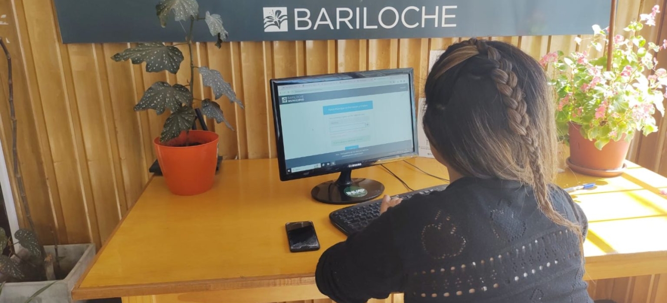 Invitan a Registrarse en el Portal municipal de empleo Bariloche