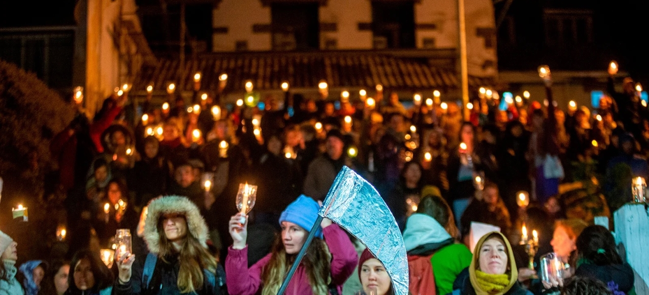 Médicos y enfermeros en Bariloche velaron a la Salud Pública de Río Negro