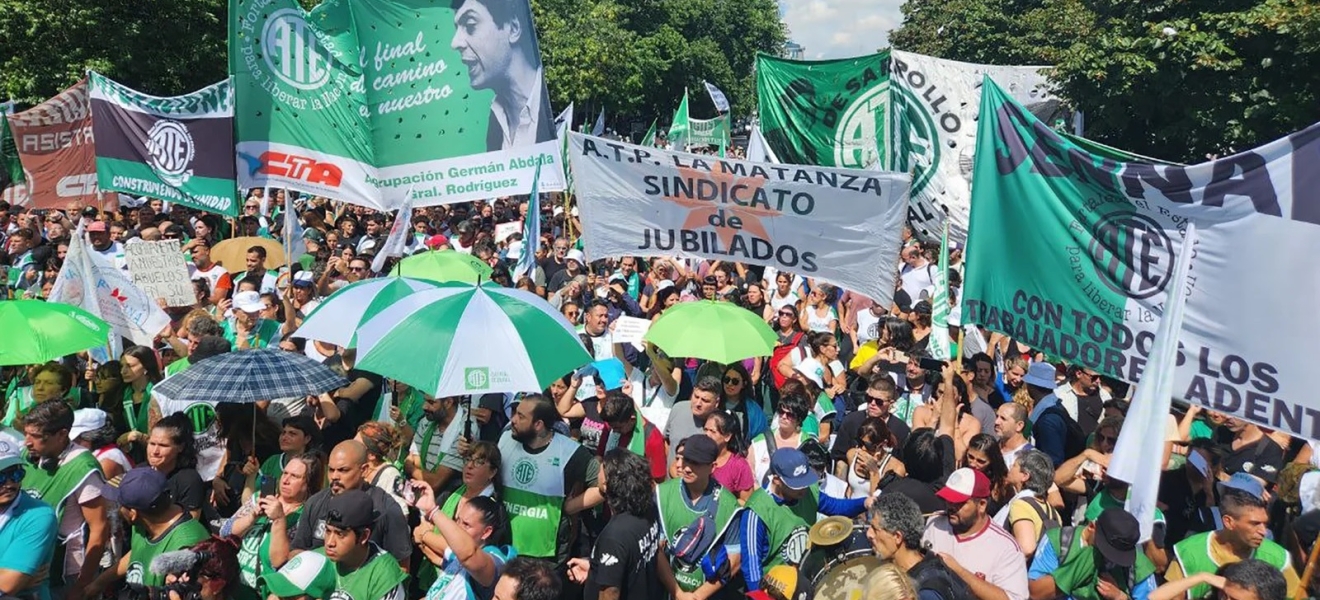 Ante la ola de despidos, estatales anuncian una jornada de ingresos masivos y simultáneos