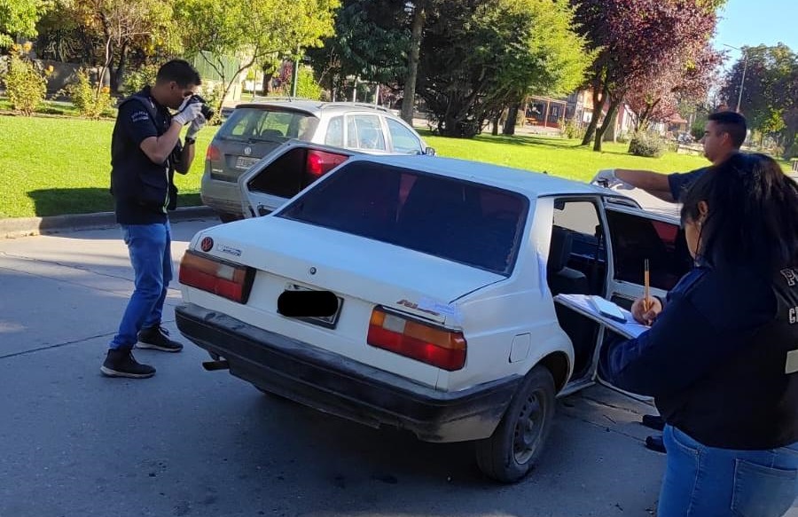 El Bolsón: una pareja detenida por su presunta participación en un robo con cuchillos