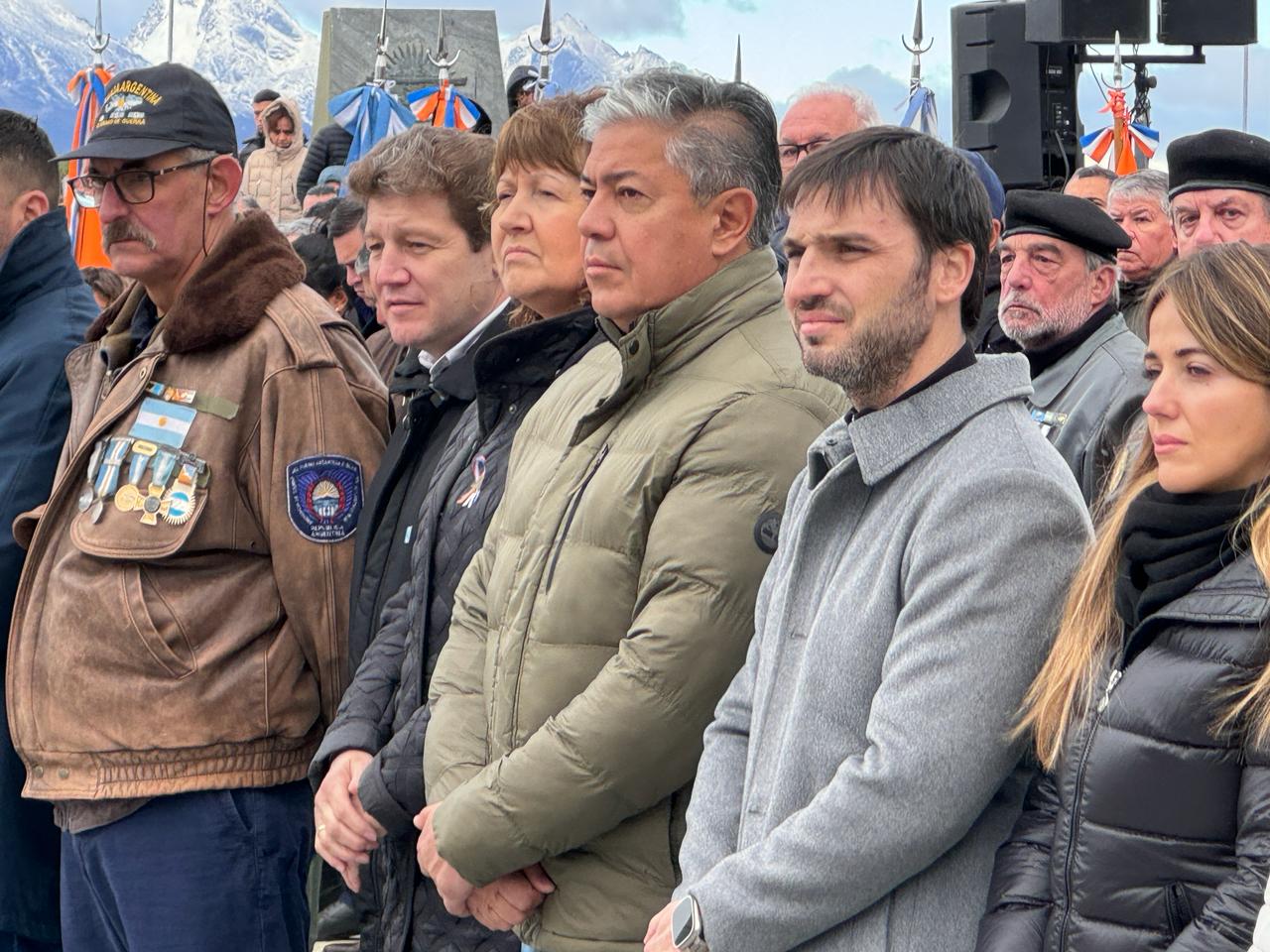El gobernador de Neuquén participó de los actos por Malvinas en Tierra del Fuego