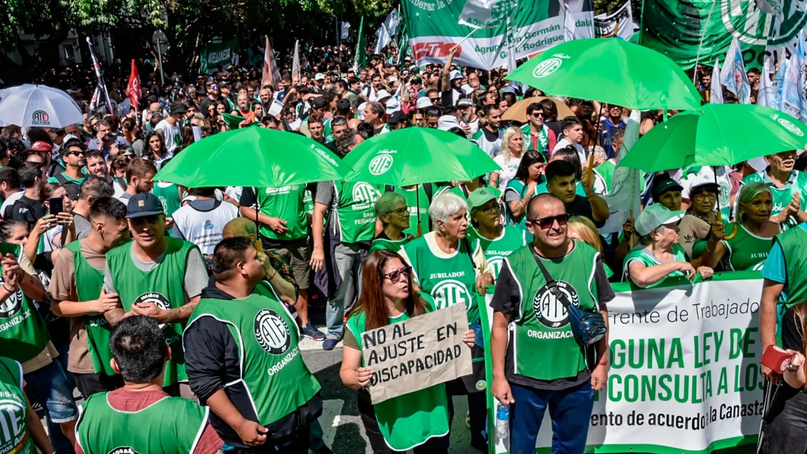 Según ATE, los estatales perdieron más del 20% de poder adquisitivo