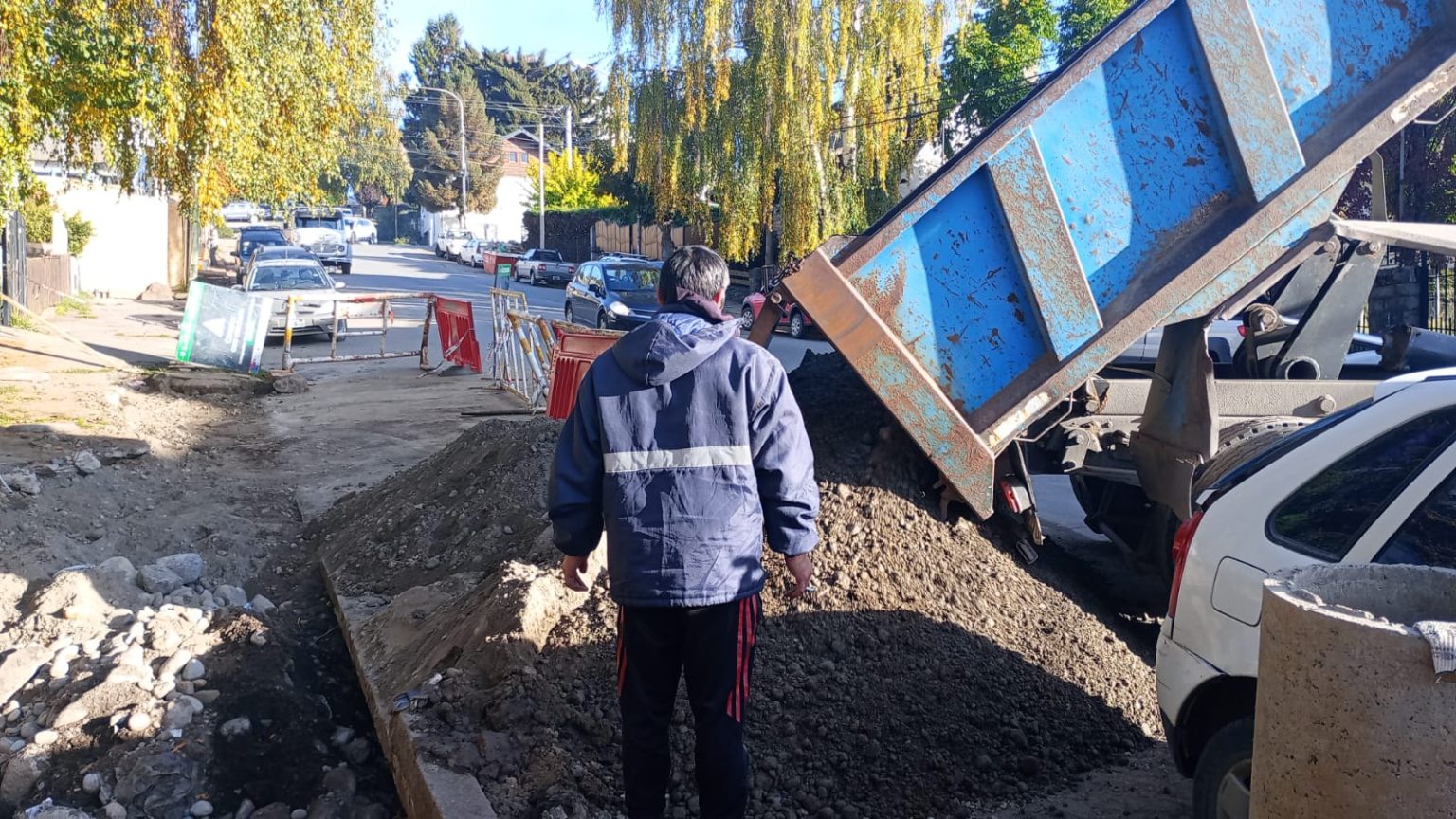 Bariloche: Encofrado de cámara de inspección en calle 24 de Septiembre