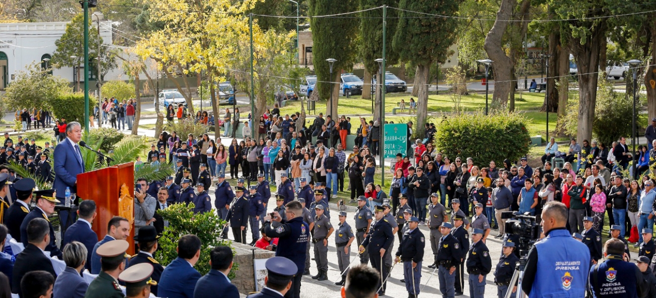 El gobernador de Neuquén destacó obras penitenciarias y el pago de la ropa a policías