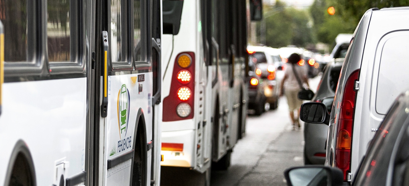 Neuquén realizó aportes para garantizar el transporte público interurbano