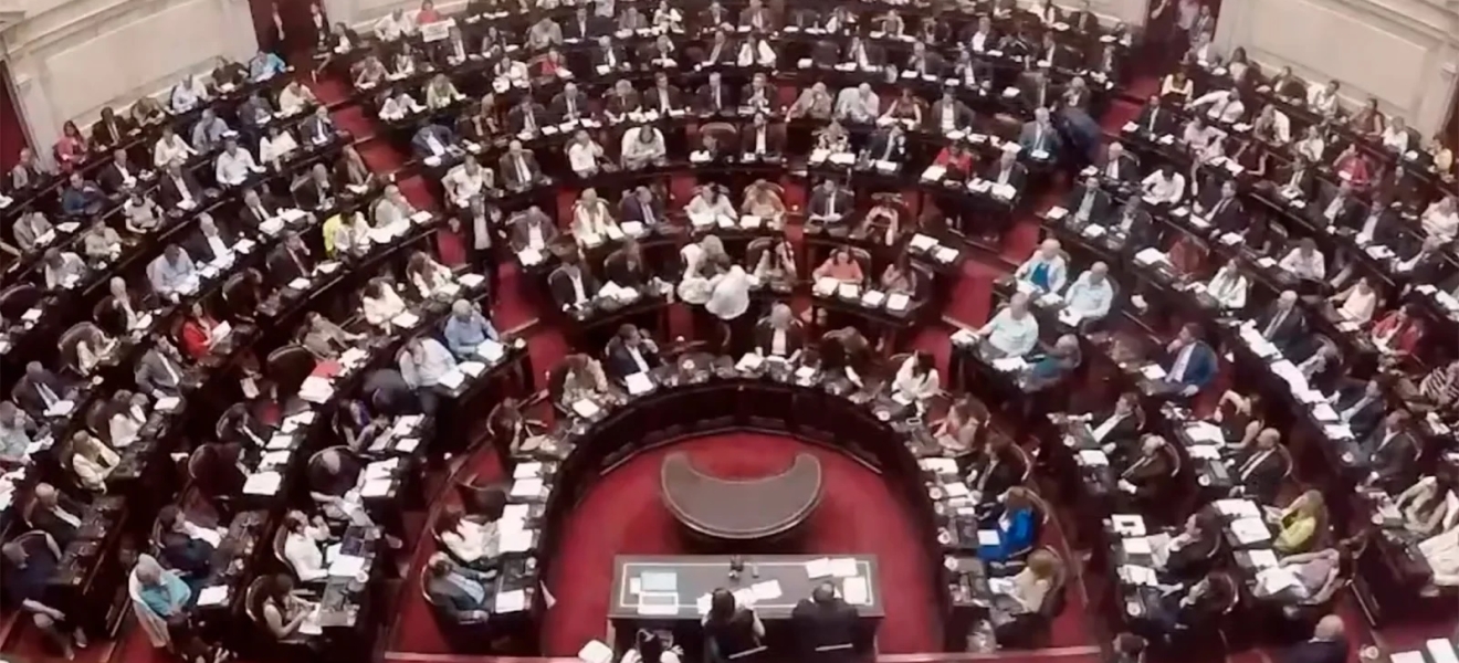 A la espera de definiciones en Diputados, la mayor parte del DNU 70/2023 sigue vigente