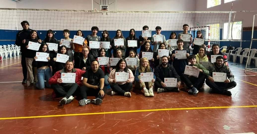 Gran participación en el Curso de Arbitraje de Vóley en Bariloche