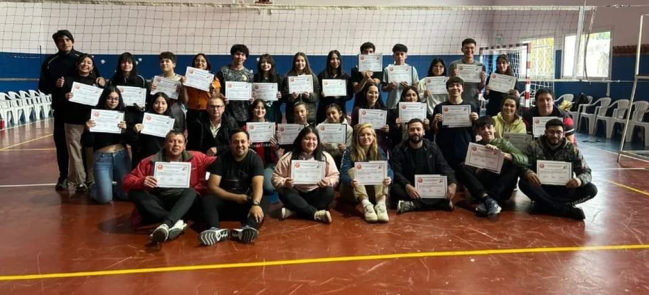 Gran participación en el Curso de Arbitraje de Vóley en Bariloche