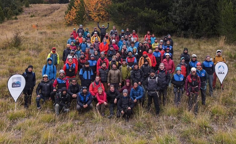 Finalizó el curso internacional de montañismo en Bariloche