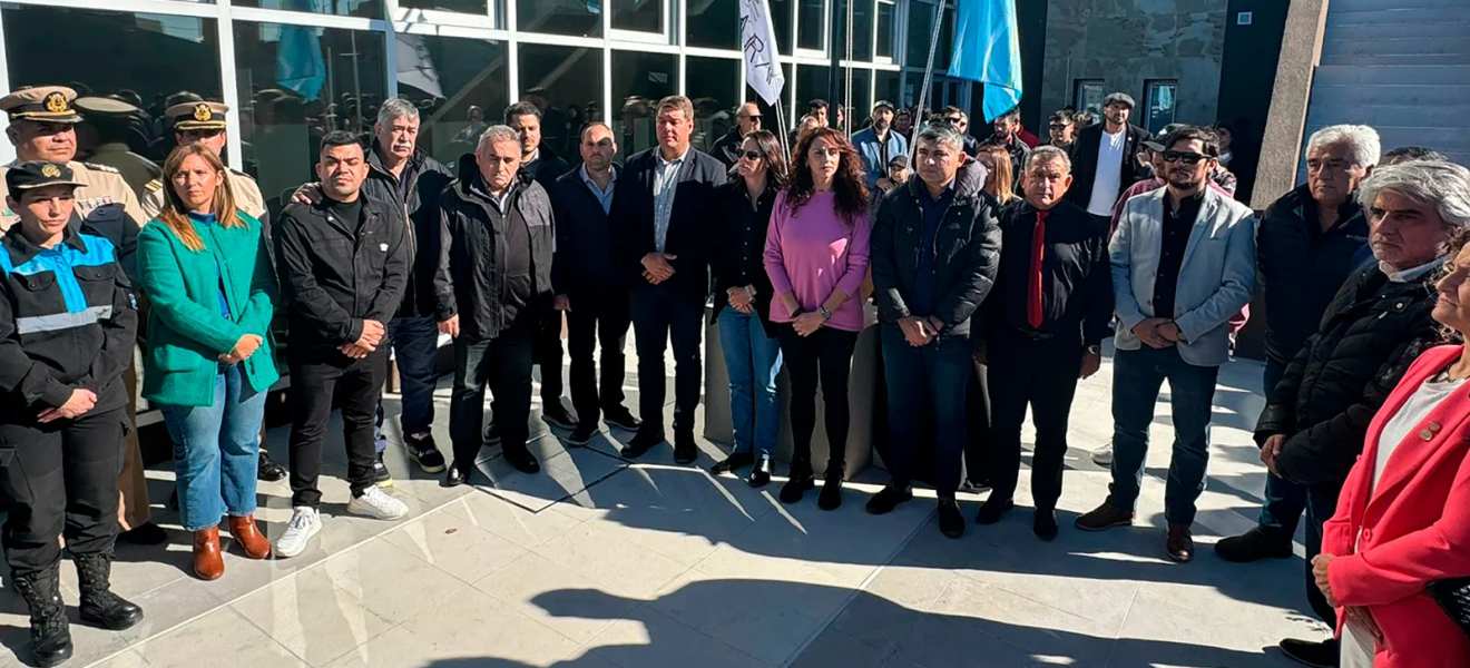 Navales inauguró una sede en Rawson y rechazó la avanzada del Gobierno