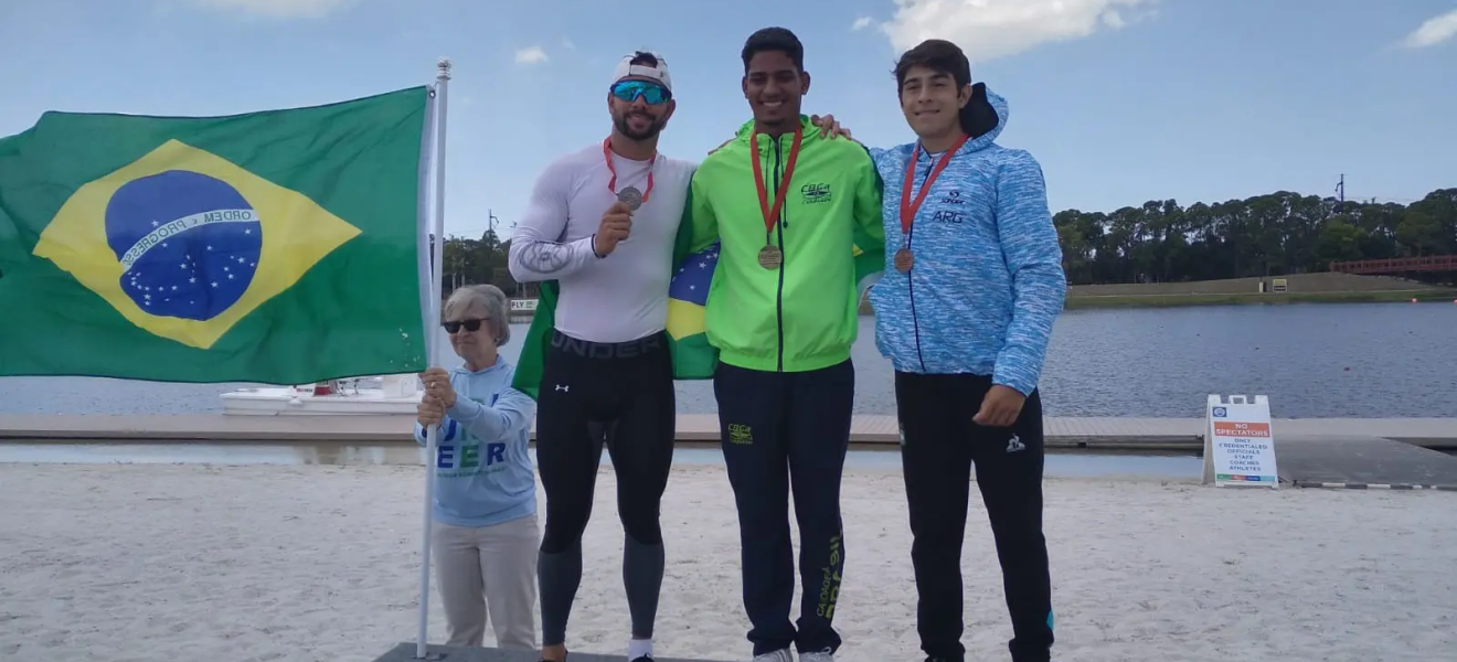 La bandera rionegrina se subió al podio del Panamericano de canotaje