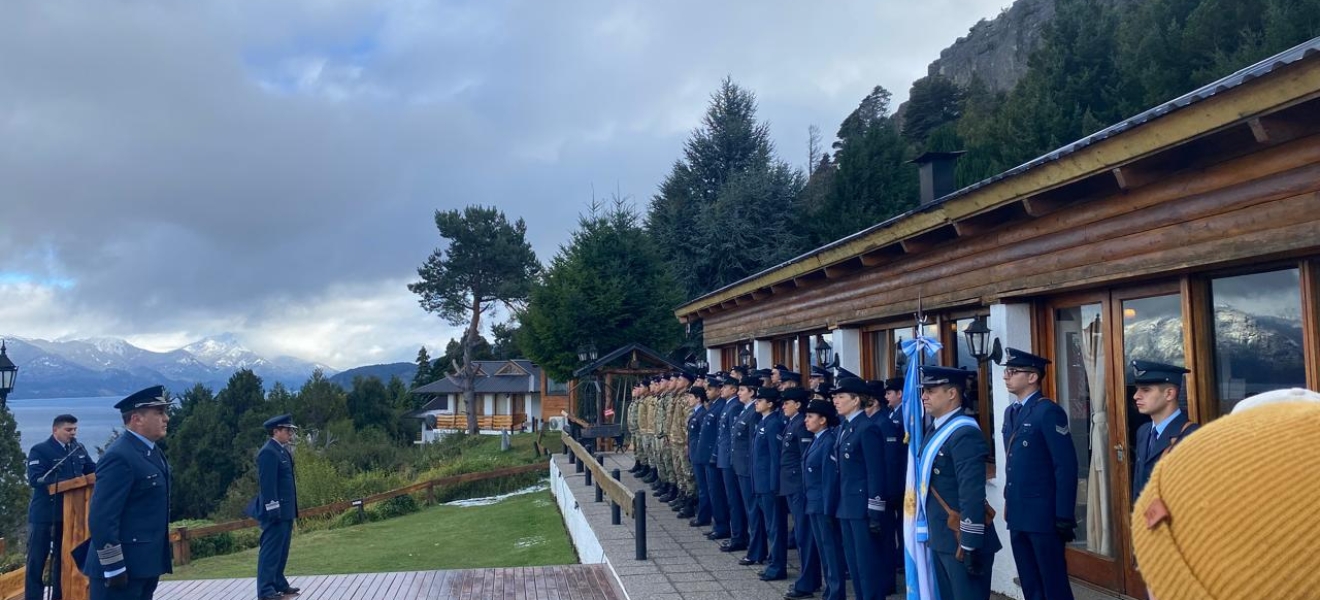 El Municipio de Bariloche participó del aniversario de Bautismo de la Fuerza Aérea