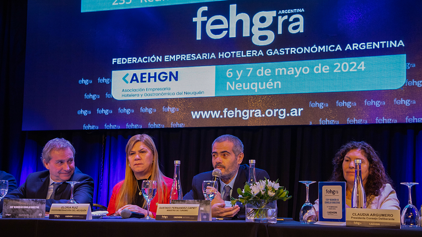 Reunión del Consejo Directivo de FEHGRA en Neuquén