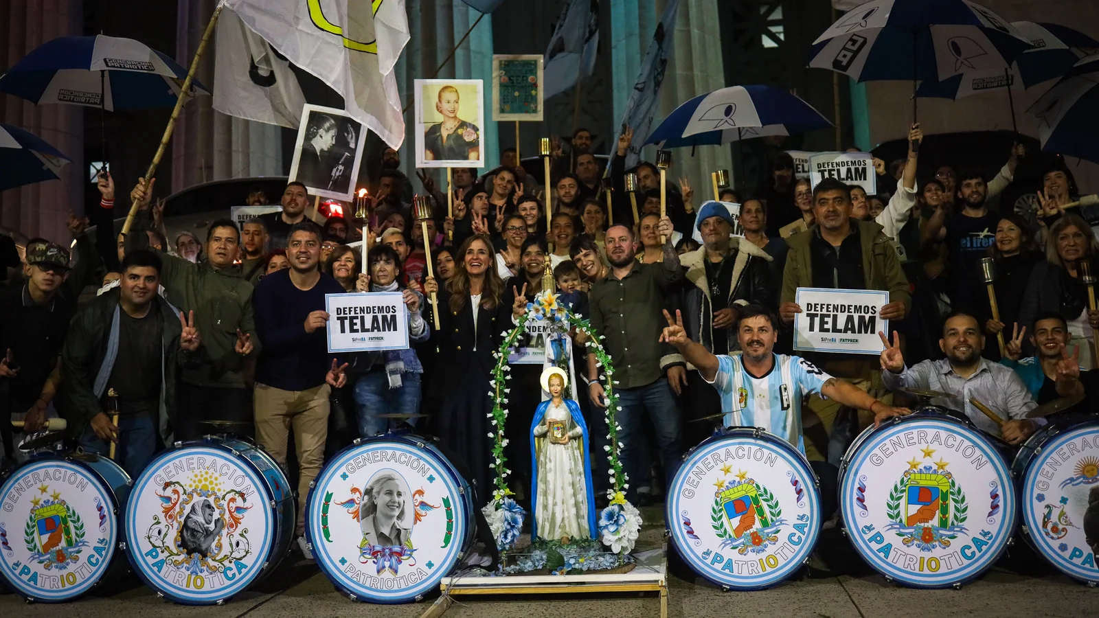 Una marcha de antorchas recordó a Eva Perón en el día de su nacimiento