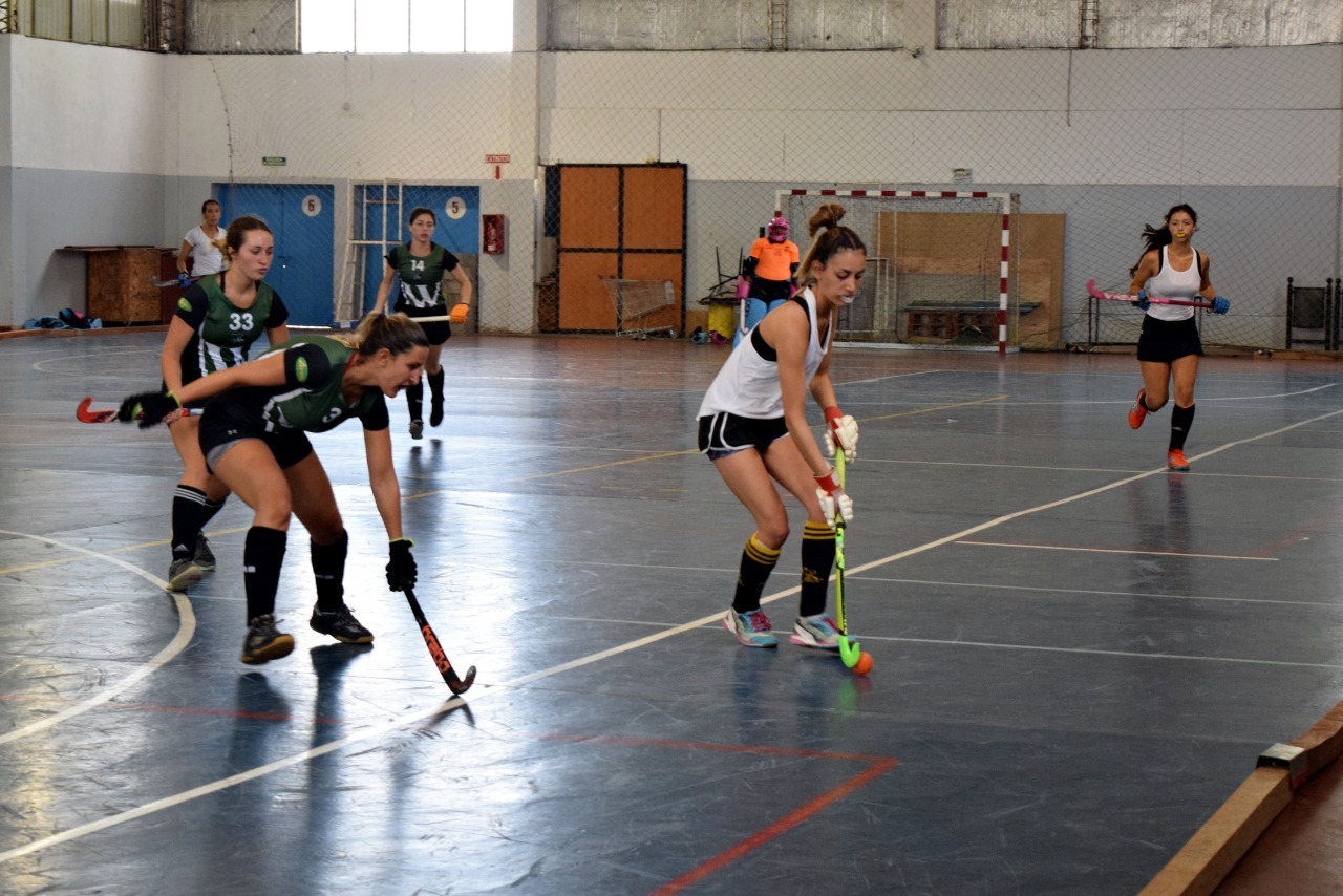 Comienza el Nacional de Hockey en Bariloche