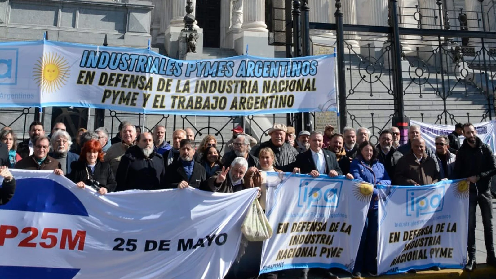 Las pymes industriales marcharon al Congreso en defensa de la industria nacional