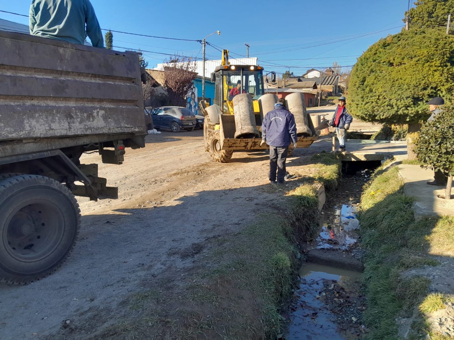 Bariloche: cambian pluviales en calle Mascardi