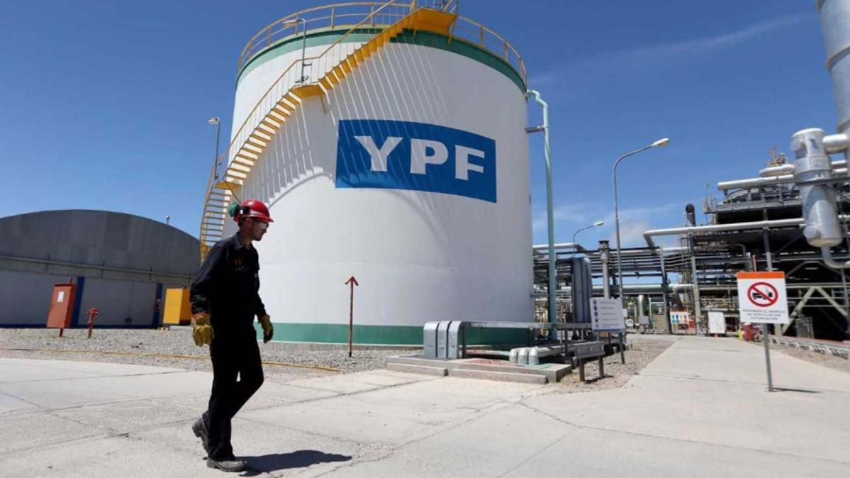 Legisladores RN piden que se realice el proyecto de GNL de YPF en Punta Colorada