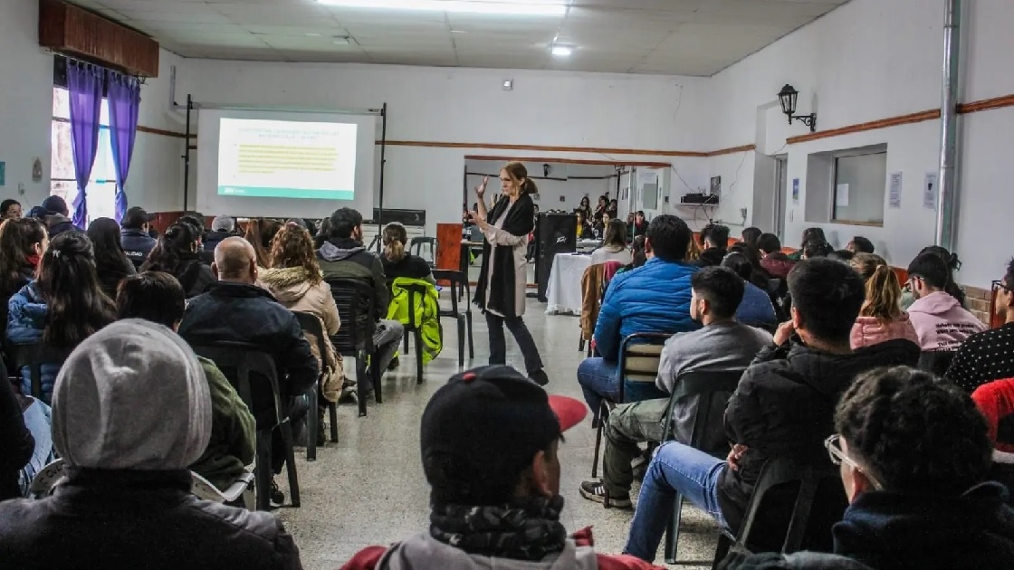 Río Negro capacita sobre violencia de género y diversidad sexual