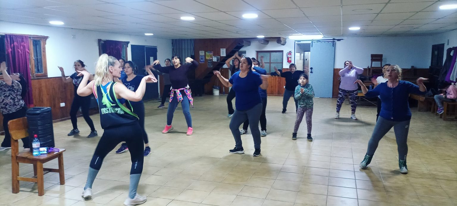 Bariloche: La Subsecretaría de Deportes invita a sumarse a la Gimnasia para Damas