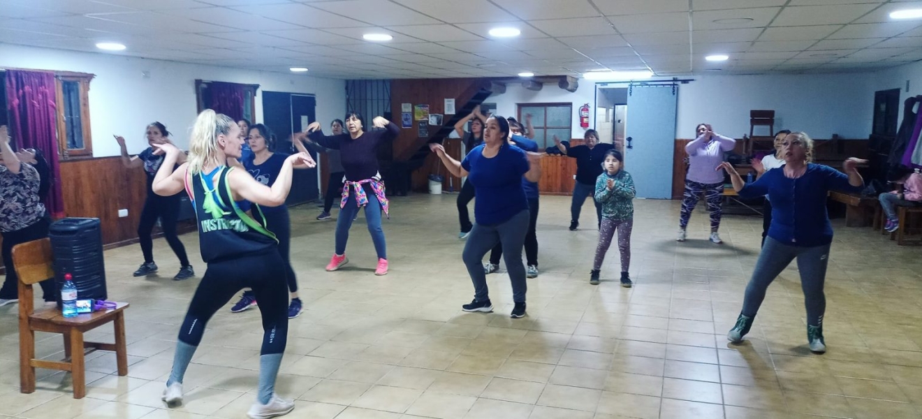 Bariloche: La Subsecretaría de Deportes invita a sumarse a la Gimnasia para Damas