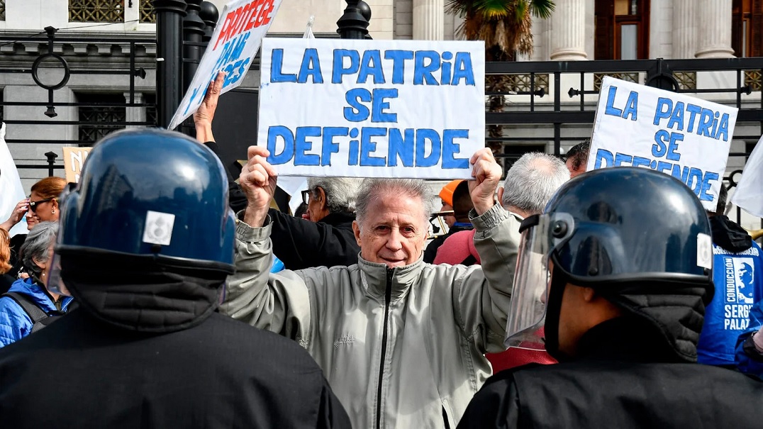 El peronismo organiza una vigilia en el Congreso contra la Ley Bases