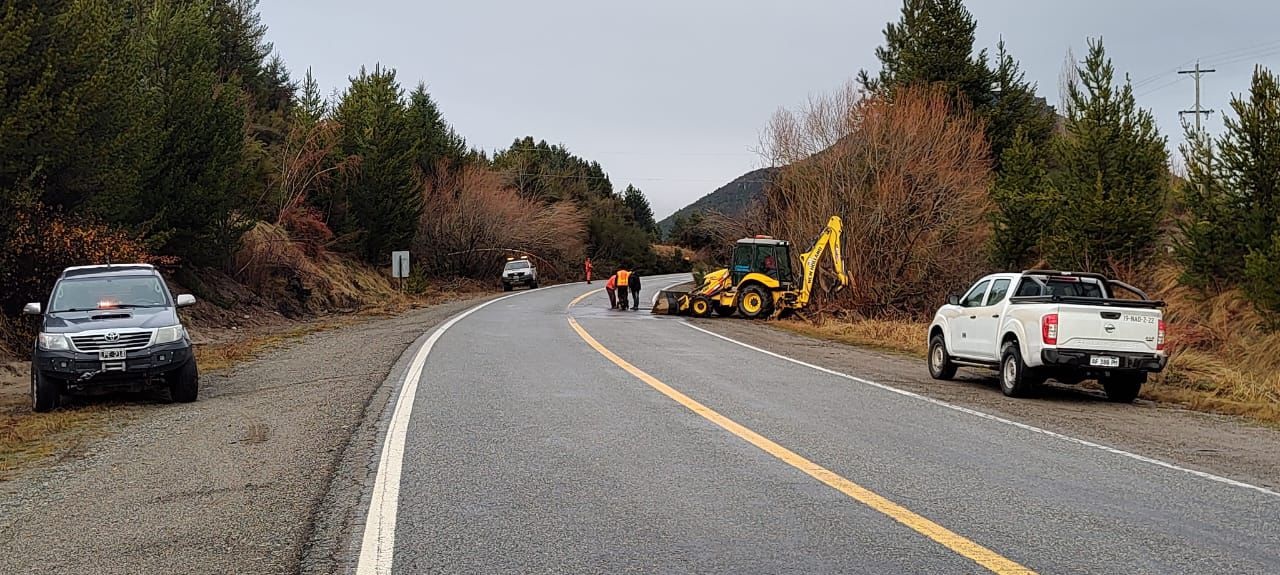 Vialidad Nacional realiza tareas de conservación entre Bariloche y El Bolsón