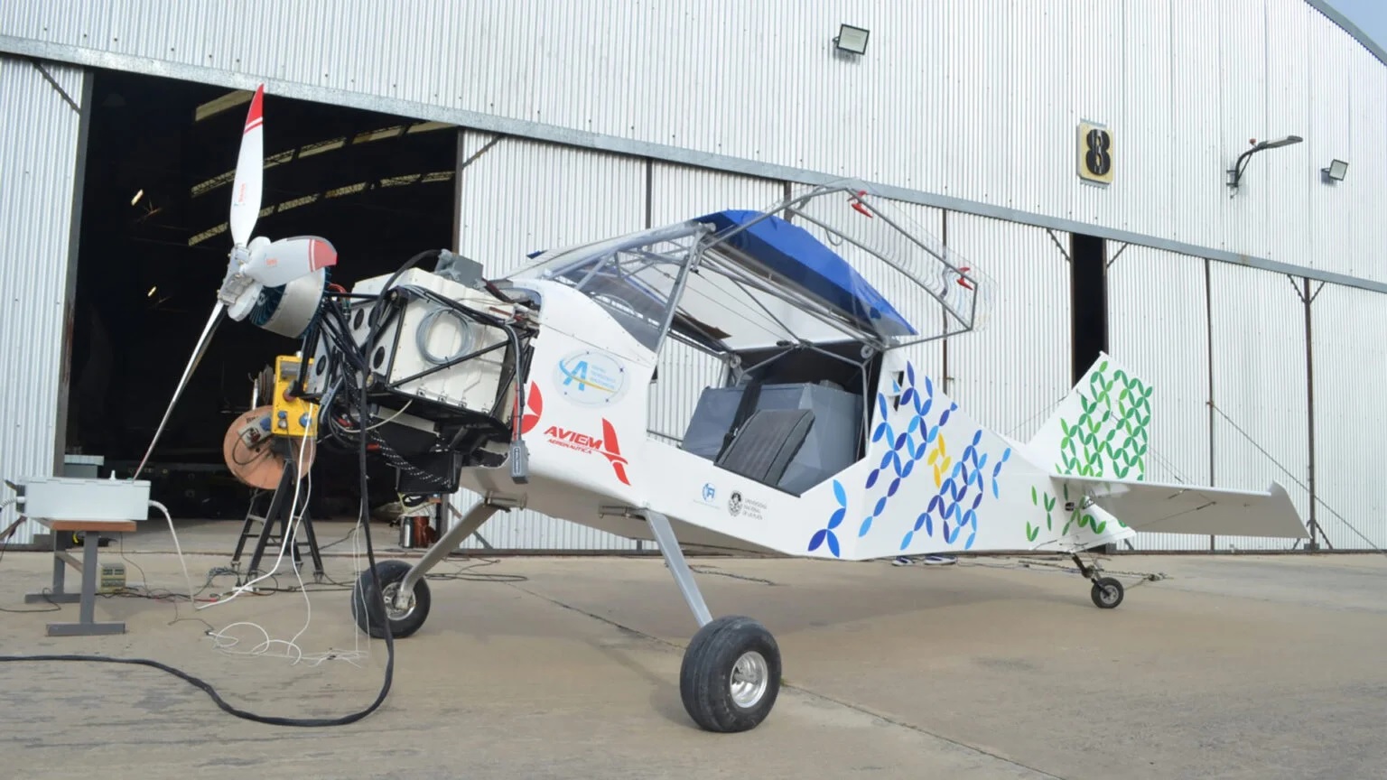 El primer avión eléctrico de Argentina se prepara para tocar el cielo