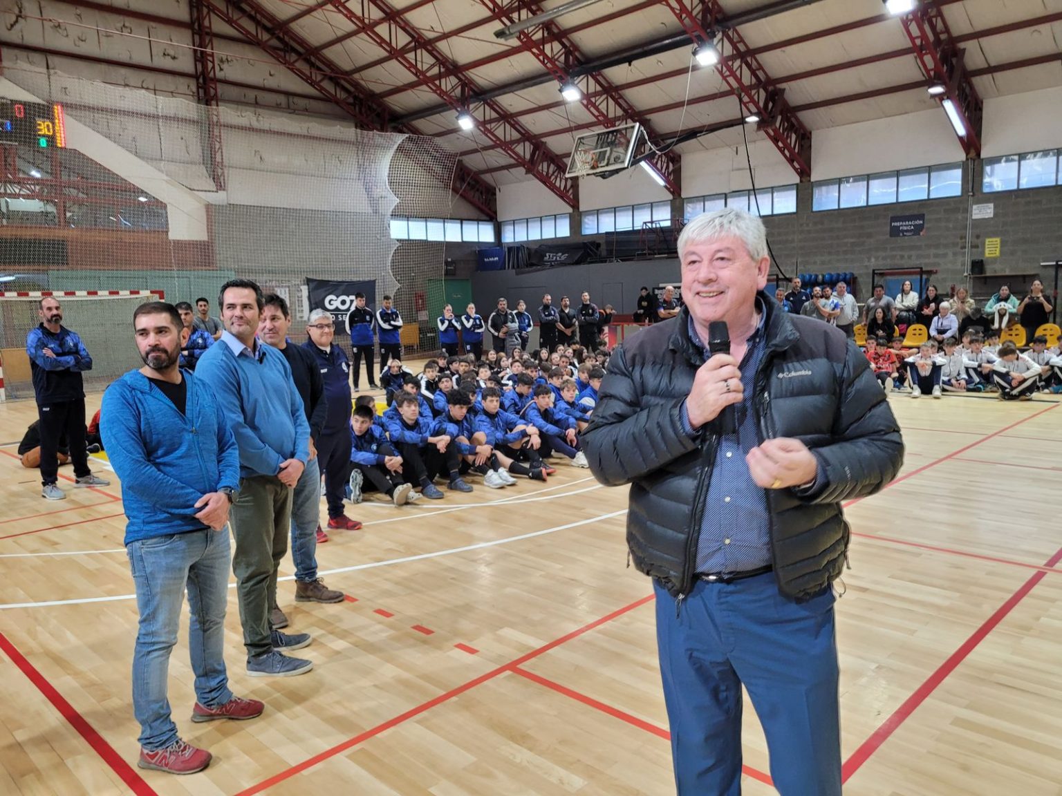 Bariloche: el intendente participó del cierre Torneo Nacional de Menores de Handball