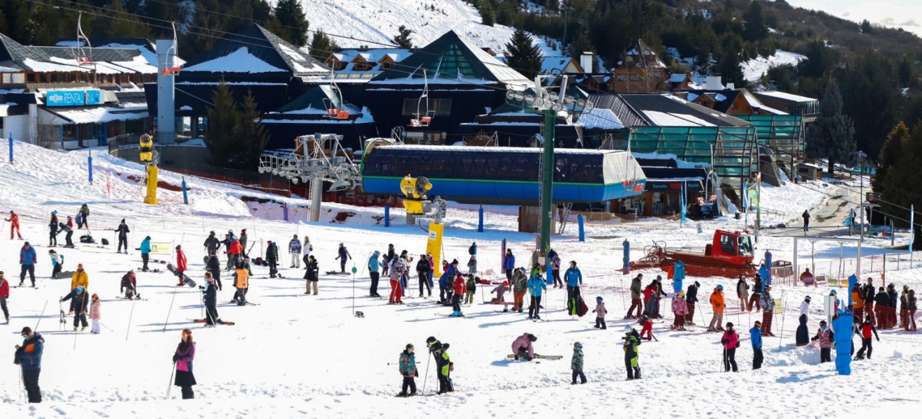 Llegan los primeros turistas a Bariloche