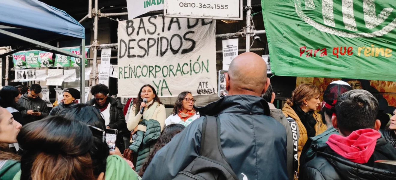 En el primer trimestre del año el PIB cayó 5,1% y la desocupación subió al 7,7%