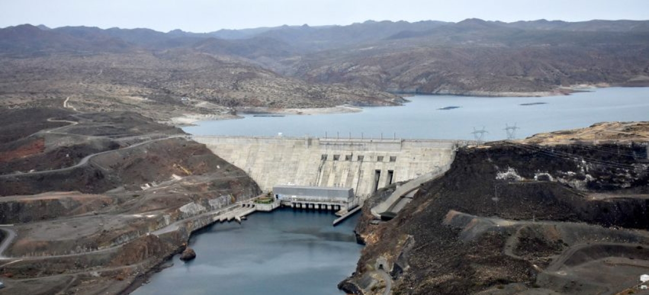La provincia de Neuquén exige ser convocada a la mesa de diálogo por el manejo de las represas
